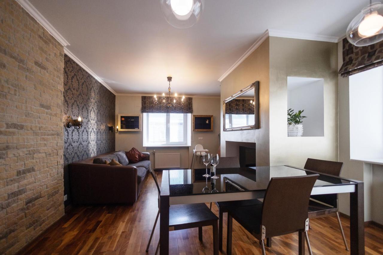 Revalia T1 Airport-Bus Station One-Bedroom Apartment Exterior photo